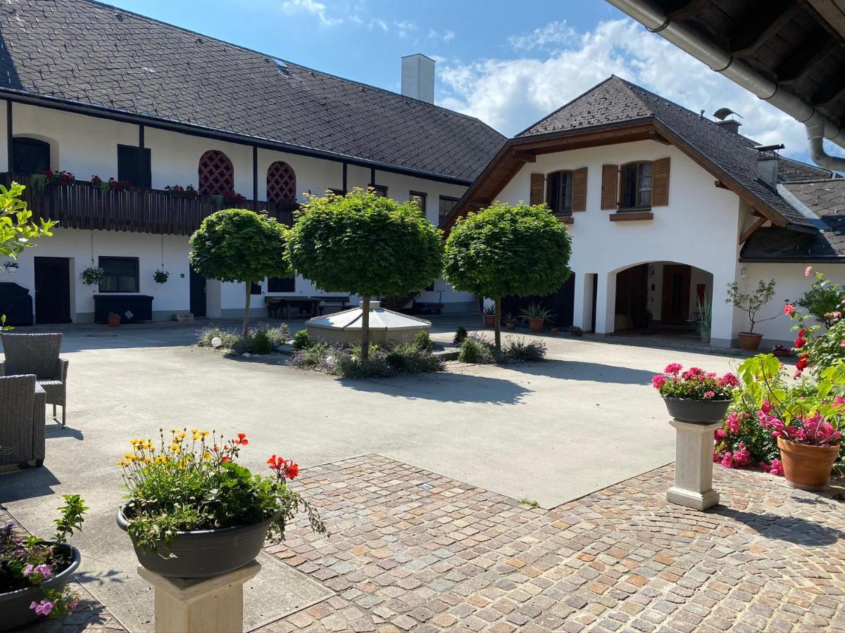 VIII Panorama-Ferienwohnung Petzenblick Sankt Michael ob Bleiburg Exterior photo